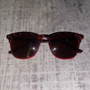 Tortoiseshell Red Square Sunglasses